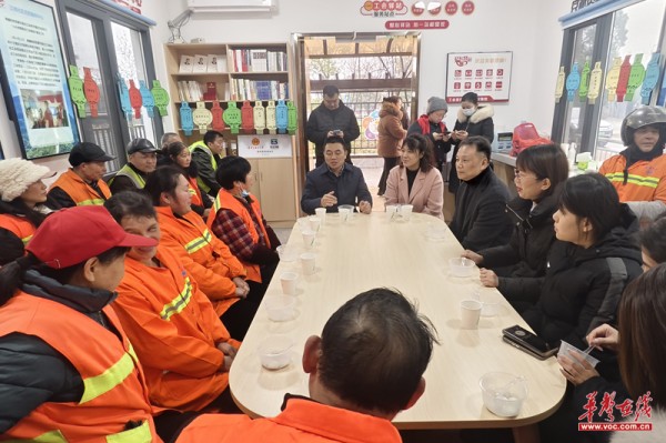 江湾社区：社区工会共携手，网格联动红韵满元宵